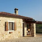 Ferienhaus House Lunja